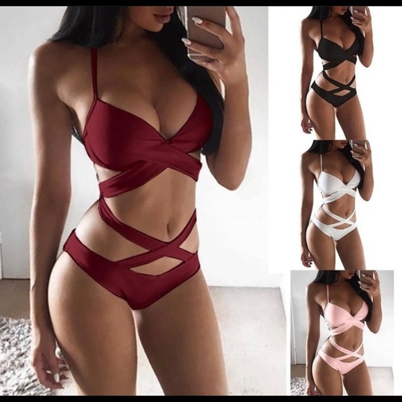 Bathing suit - Picture 1 of 2